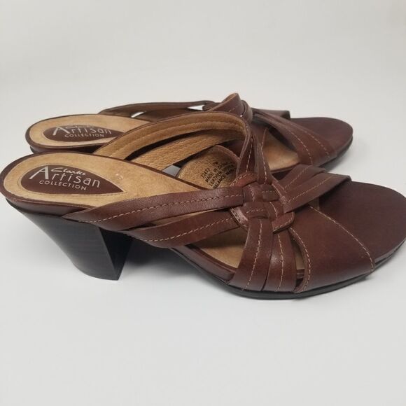 CLARKS Artisan Collection Heeled Sandal Brown size 7M. Leather upper. - Picture 4 of 16